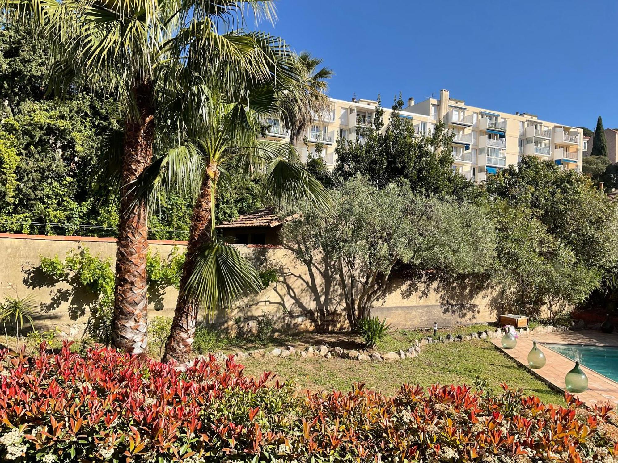 Villa La Provence Hyères Екстериор снимка